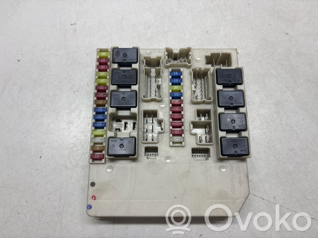 Renault Modus Saugiklių blokas 