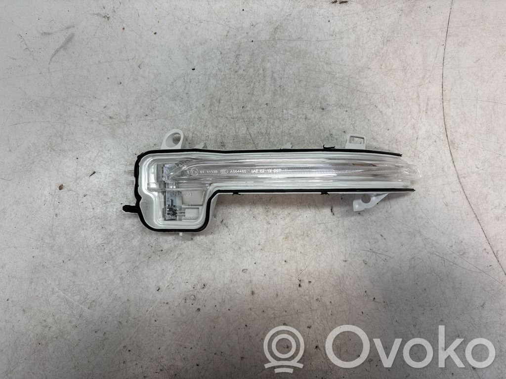 BMW 2 F45 Lampa przednia 