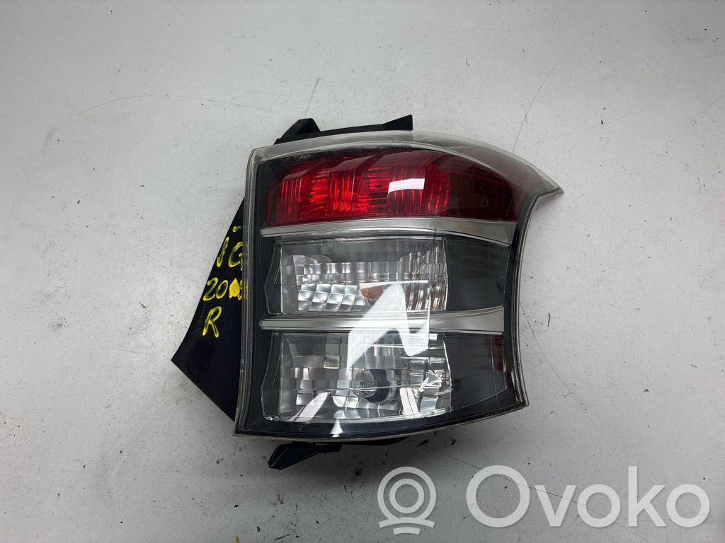 Toyota iQ Lampa tylna 