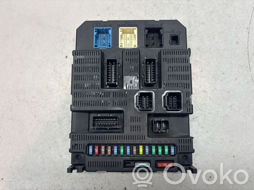 Citroen C3 Fuse module 