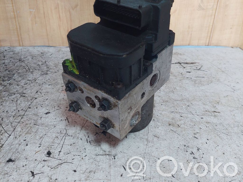 Volkswagen PASSAT B5 ABS Pump 