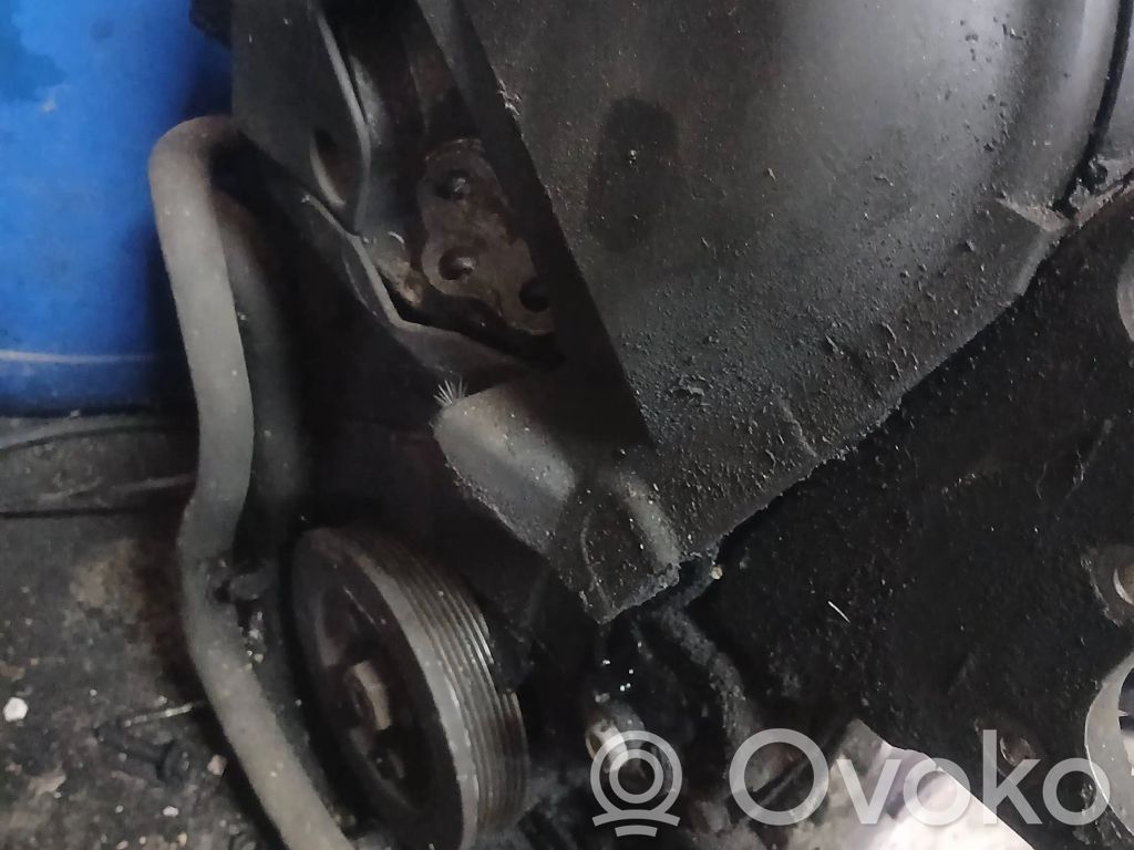 Silnik   B4204T2,30616021,1820880