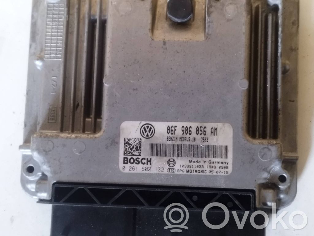 Volkswagen PASSAT B6 Engine control unit/module 