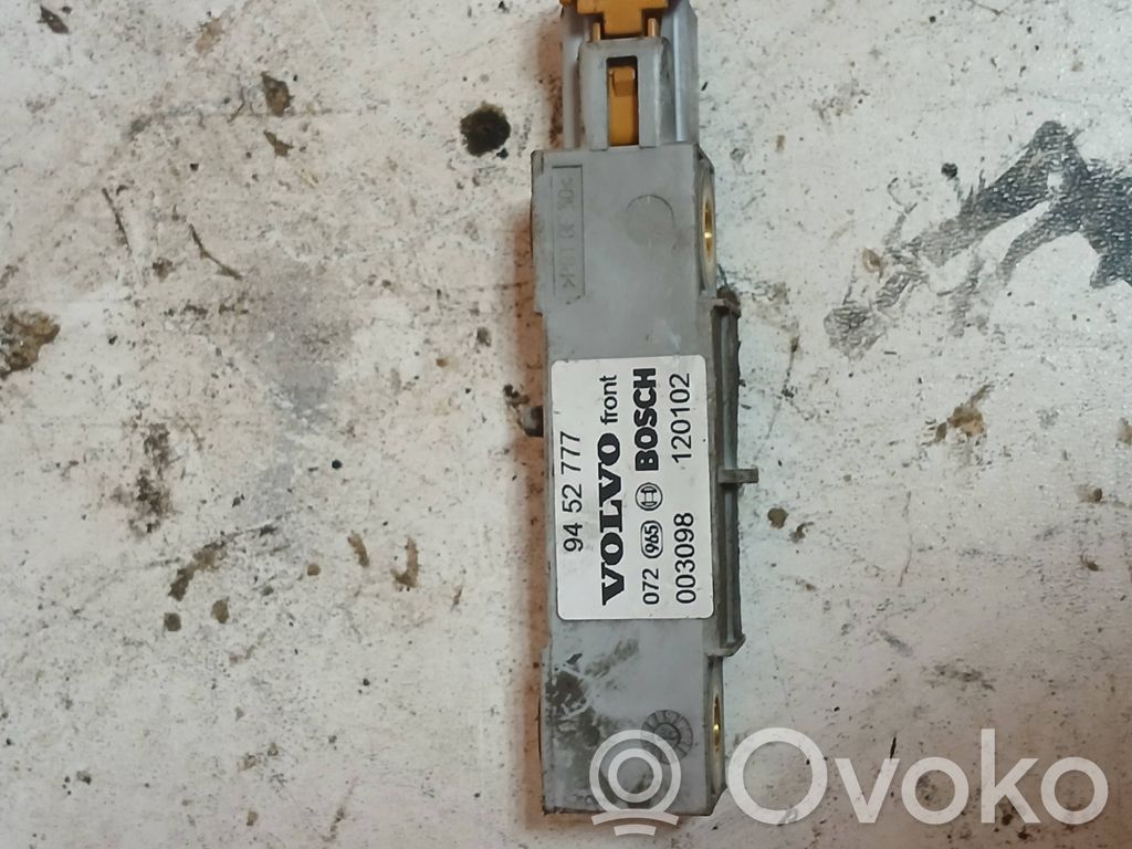 Volvo V70 Airbag deployment crash/impact sensor 