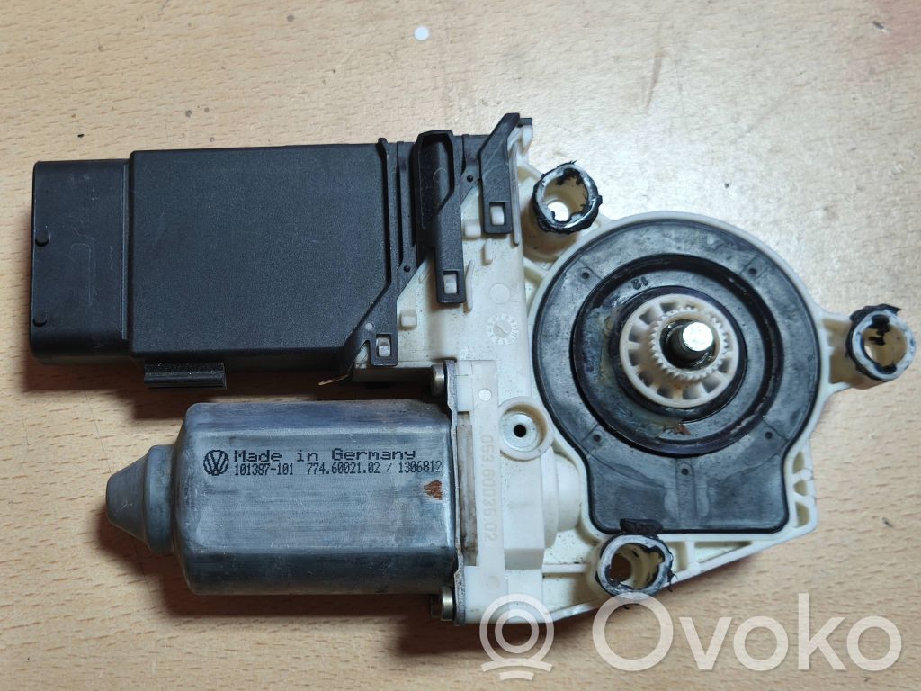 Silnik regulatora szyby drzwi przednich   101387101,7746002102,1306812