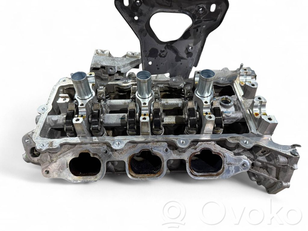 Chrysler Pacifica Engine head 