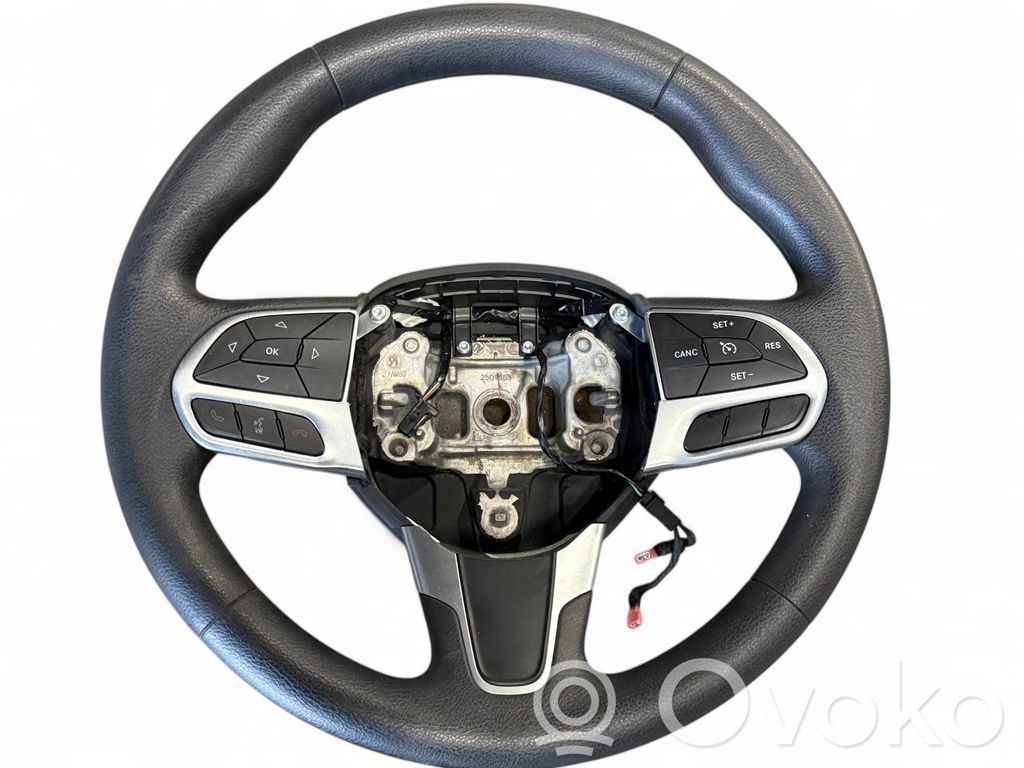 Chrysler Pacifica Steering wheel 