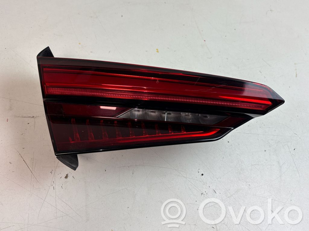 Audi A5 Takaluukun takavalot 