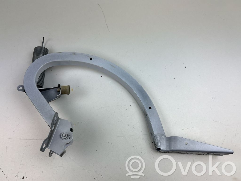 Tailgate/trunk/boot hinge   8W6827301