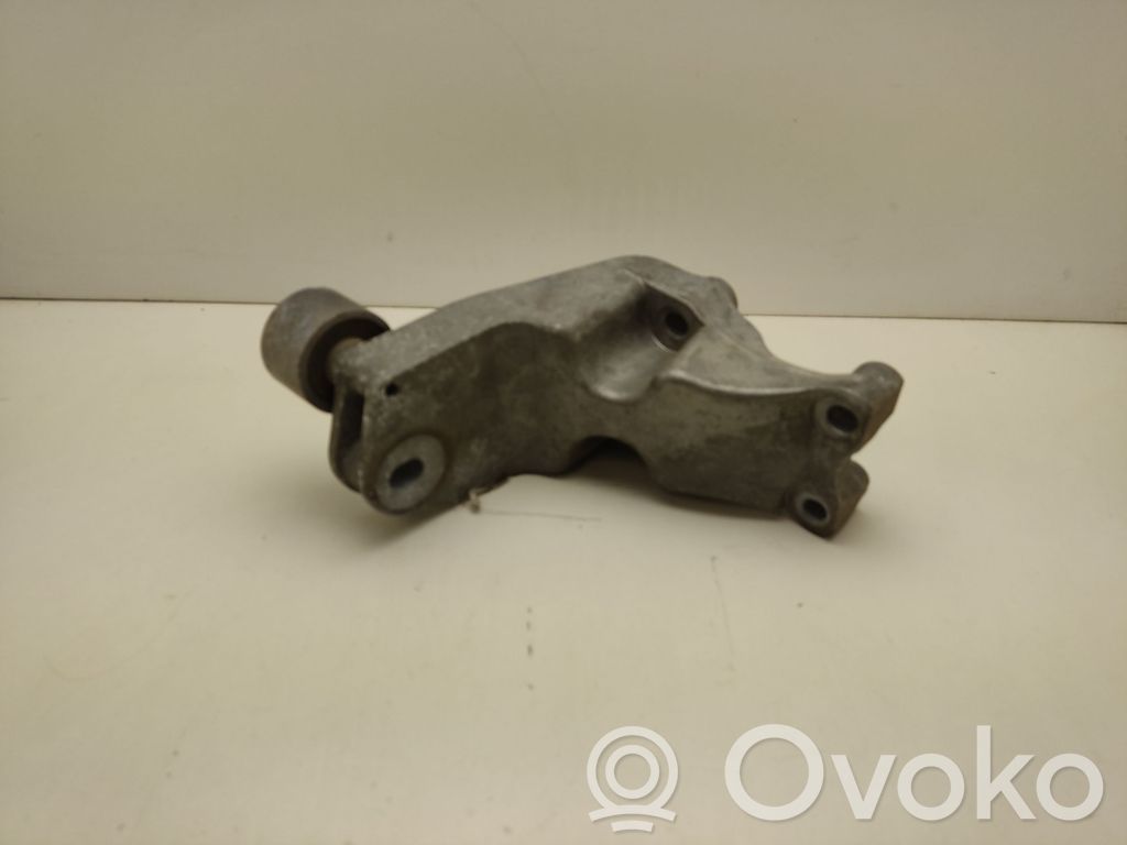 Ford Mustang VI Engine mounting bracket 