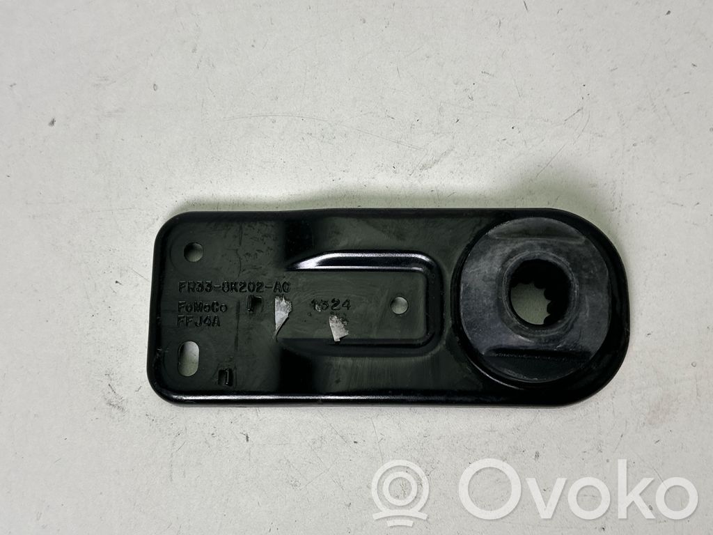 Ford Mustang VI Radiatoru paneļa turētājs (televizora) 