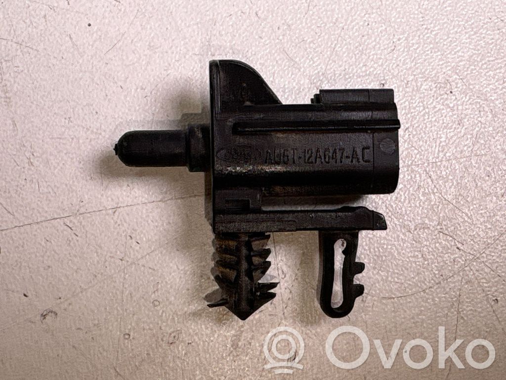 Ford Mustang VI Sensor de temperatura interna/externa 