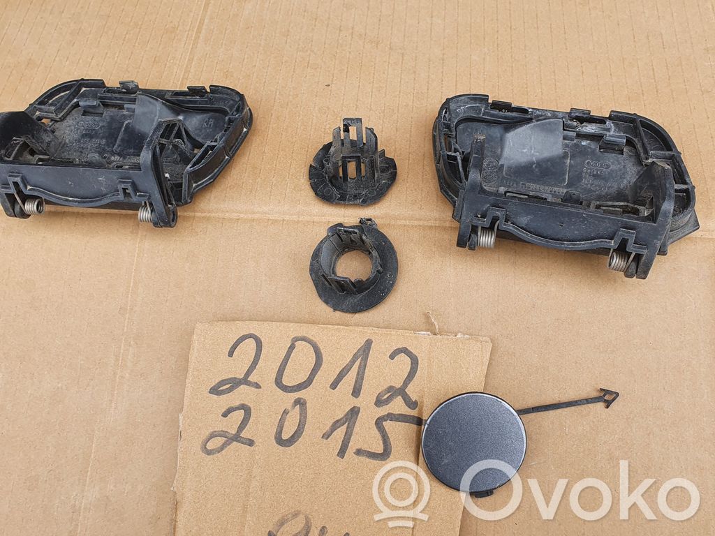 Audi A4 S4 B8 8K Zaślepka spryskiwacza lampy przedniej 