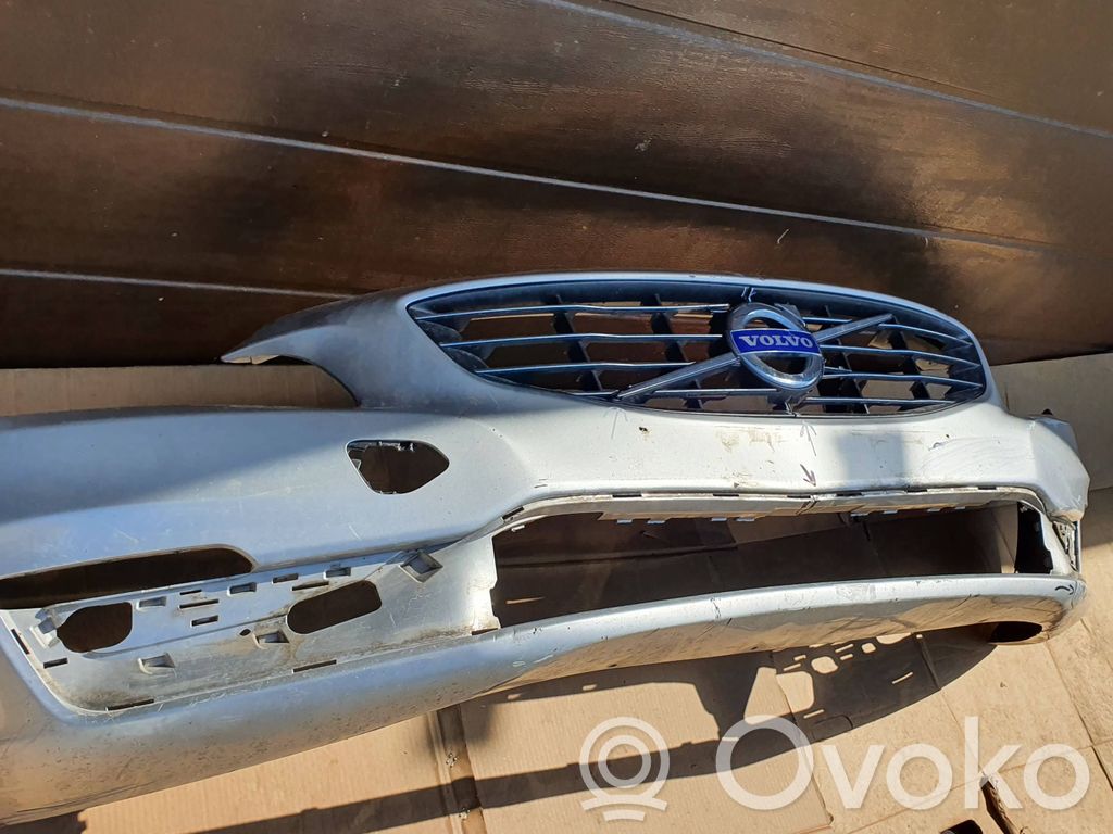 Volvo S60 Front bumper 