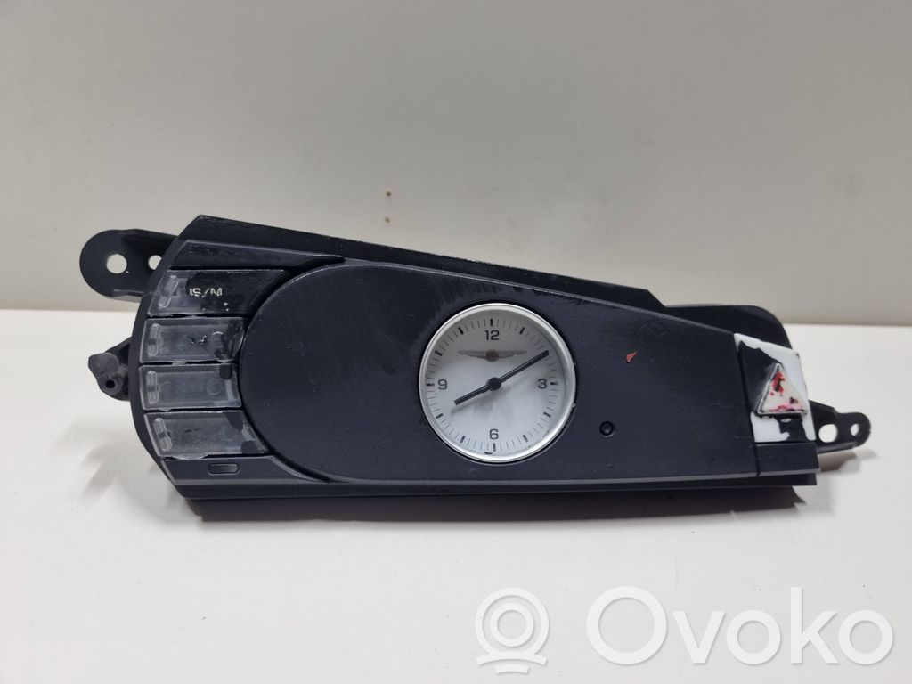 Chrysler Pacifica Screen/display/small screen 