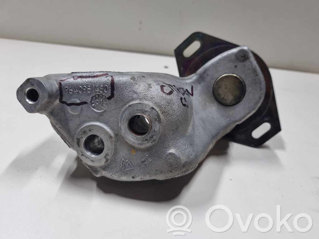 Engine mount bracket   9640951480