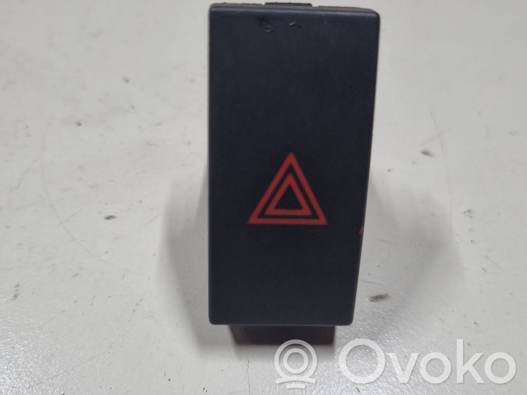 Hazard light switch   D3L0ATRW