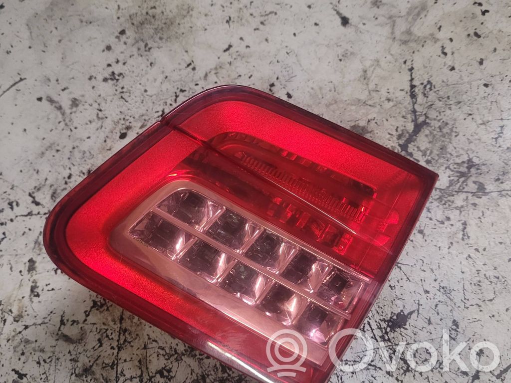 Citroen C5 Tailgate rear/tail lights 