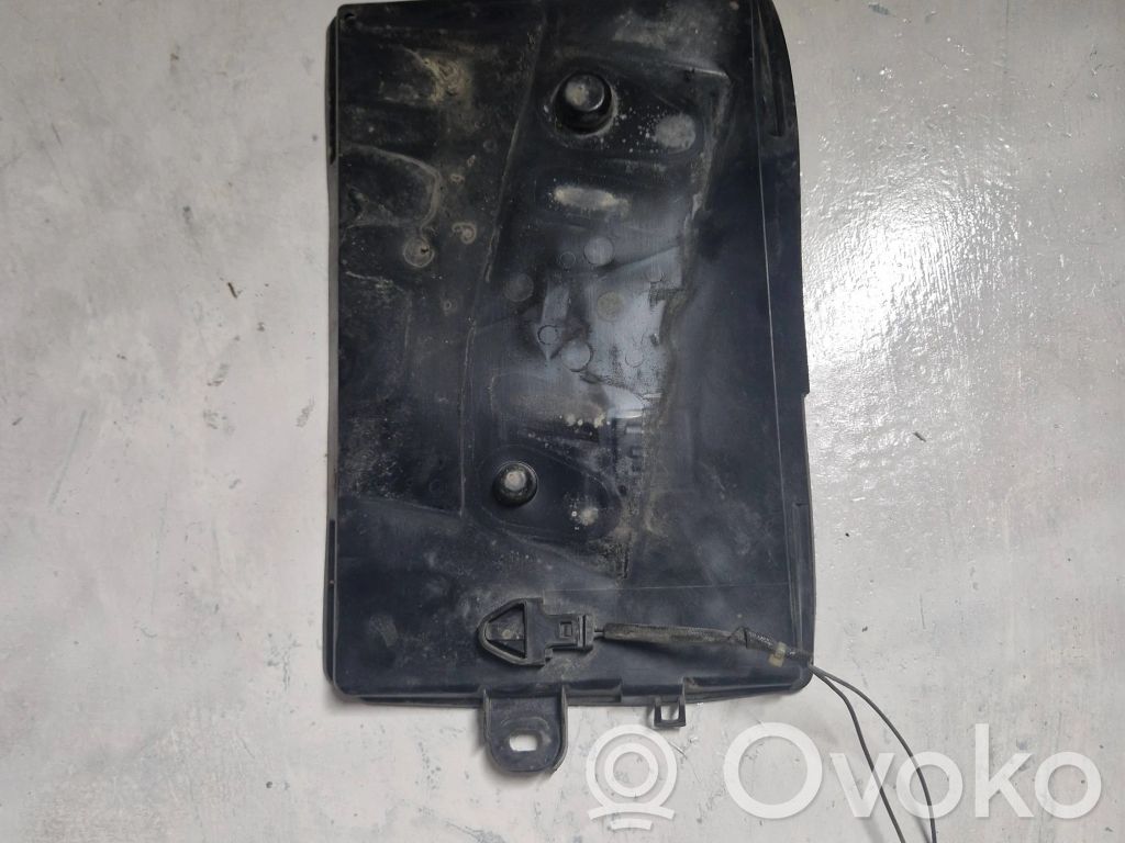 Subaru Legacy Batteriekasten 