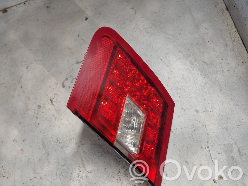 Mercedes-Benz E W212 Lampy tylnej klapy bagażnika 