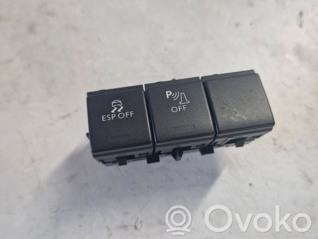 Peugeot 508 ESP (stability program) switch 