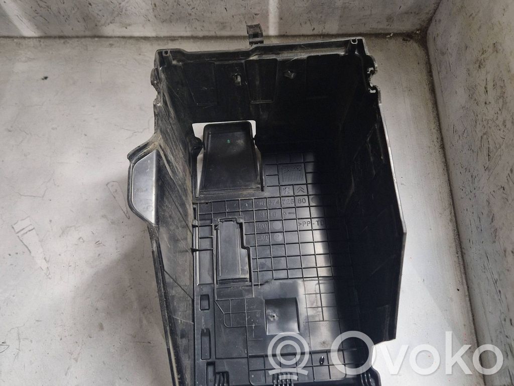 Citroen C4 II Bandeja para la caja de la batería 