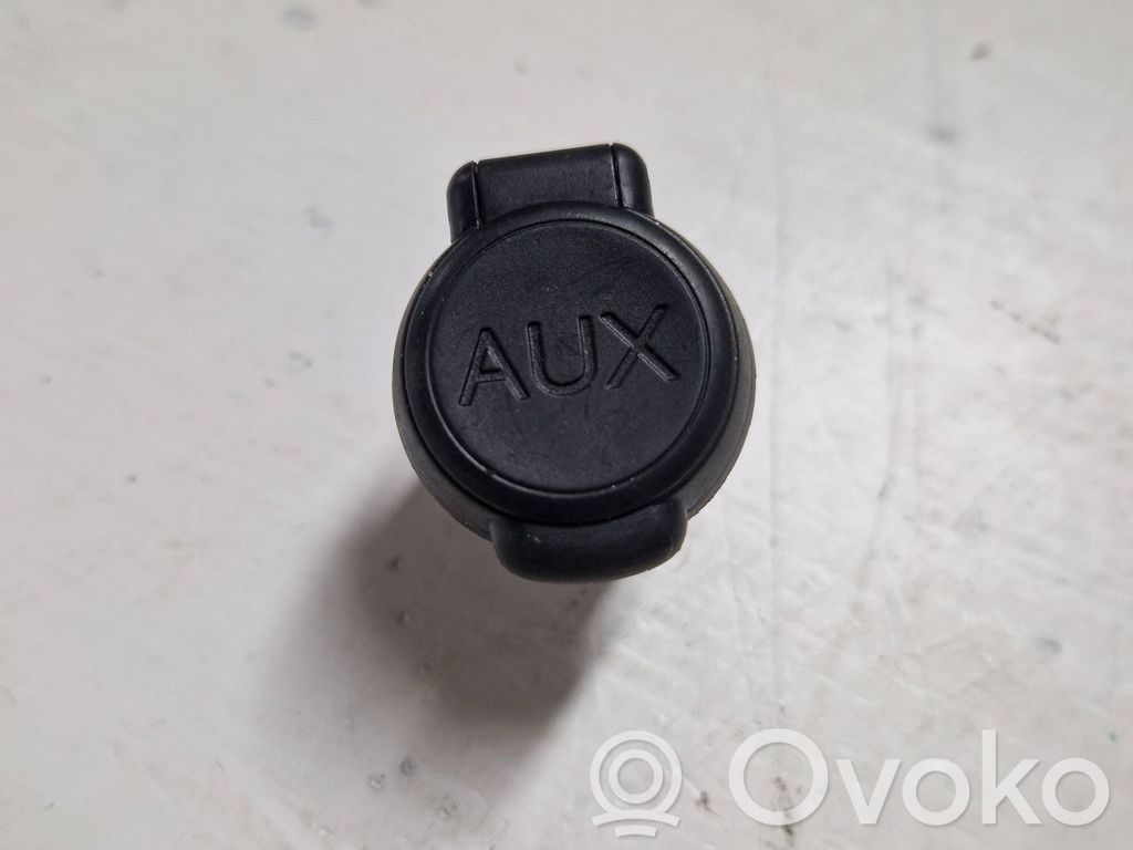 Citroen C5 Enchufe conector entrada auxiliar 