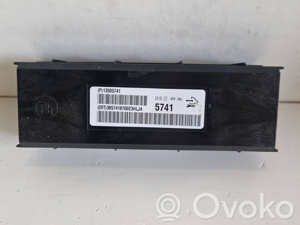 Opel Insignia A Climate control unit 