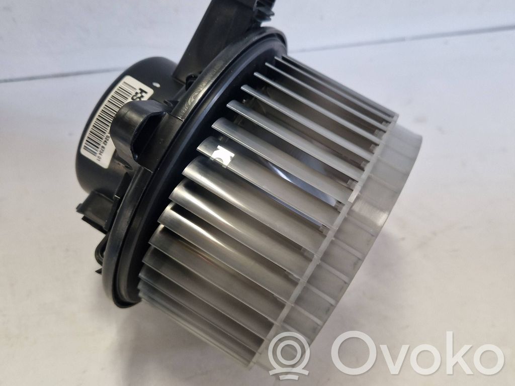 Opel Insignia A Mazā radiatora ventilators 