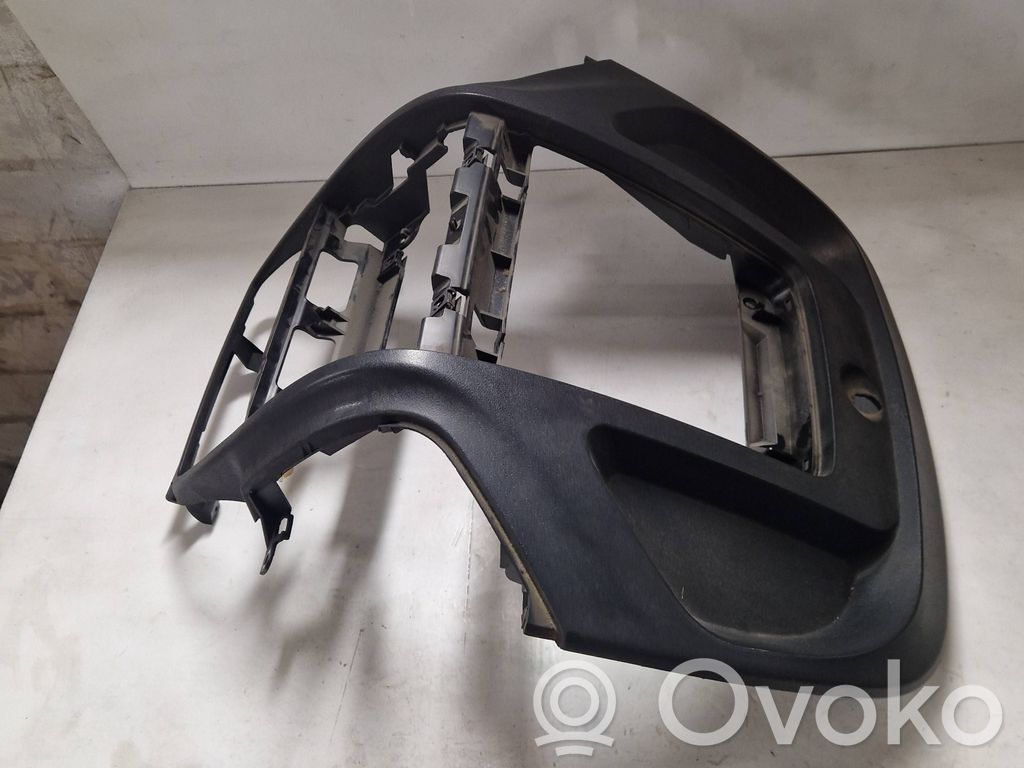 Element deski rozdzielczej / środek   1314861070