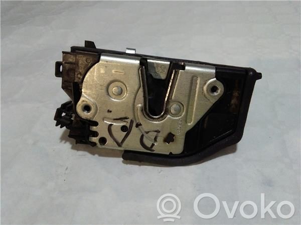 Front door lock   A046998