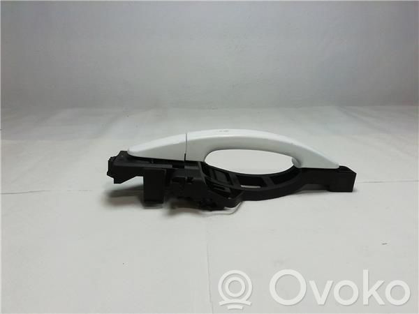 Manecilla externa puerta delantera   A224A36