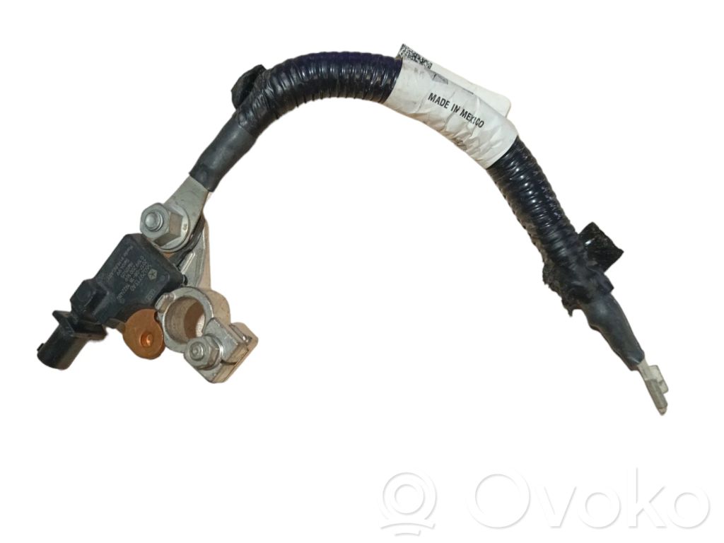Chrysler Pacifica Positive cable (battery) 