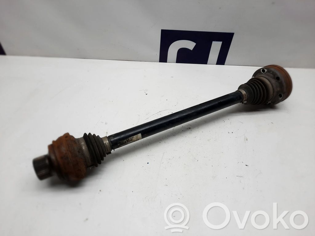 Półoś tylna   8R0501203C