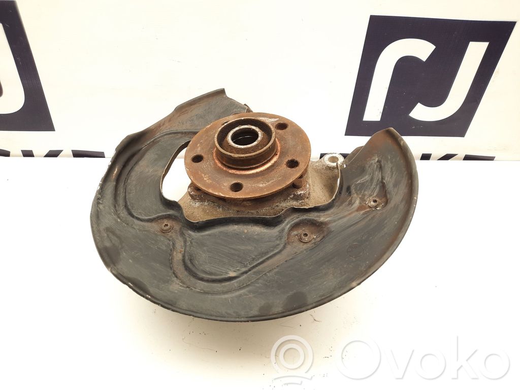 Audi A8 S8 D4 4H Cubo de rueda trasera 