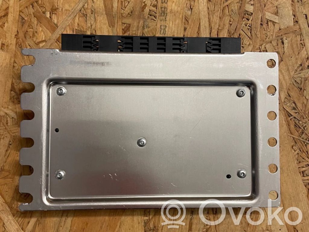 BMW 5 G30 G31 G38 Suspension control unit/module 