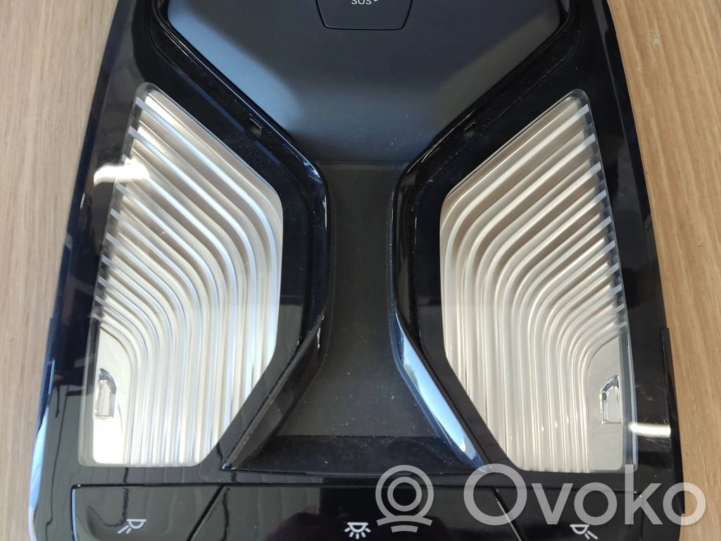 BMW 5 G30 G31 G38 Światło fotela przedniego 