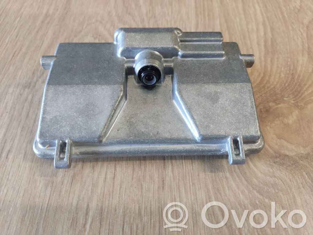 Porsche Macan (95B) Windshield/windscreen camera 