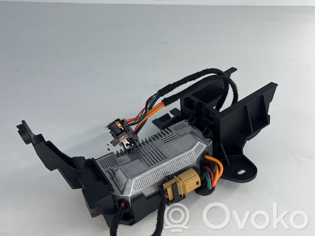 Cupra Formentor Voltage converter inverter 