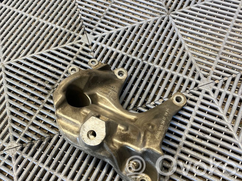 Audi RS Q8 Engine mounting bracket 