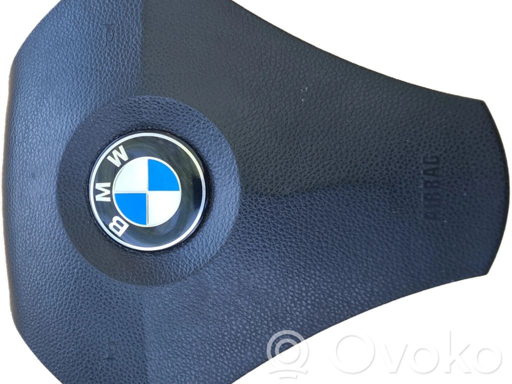 BMW 5 E60 E61 Vairo oro pagalvė 