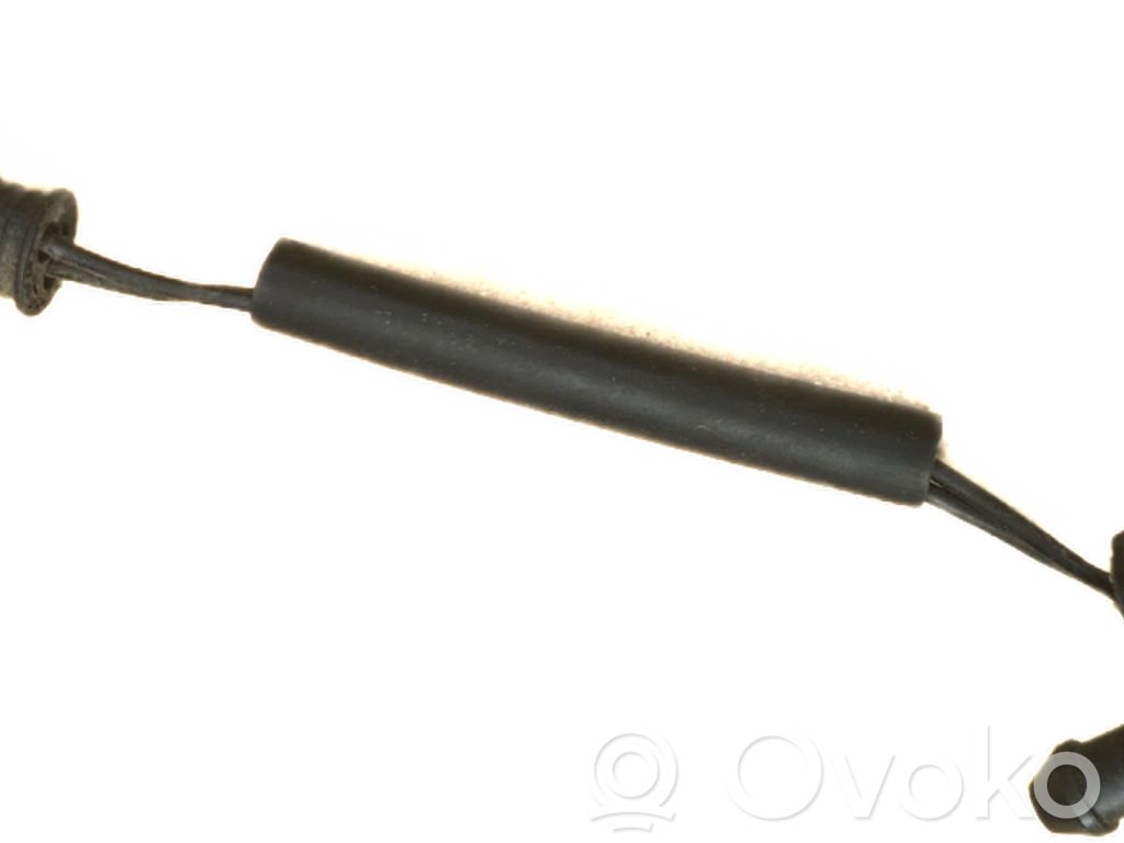 BMW 5 E60 E61 Windshield washer spray nozzle 