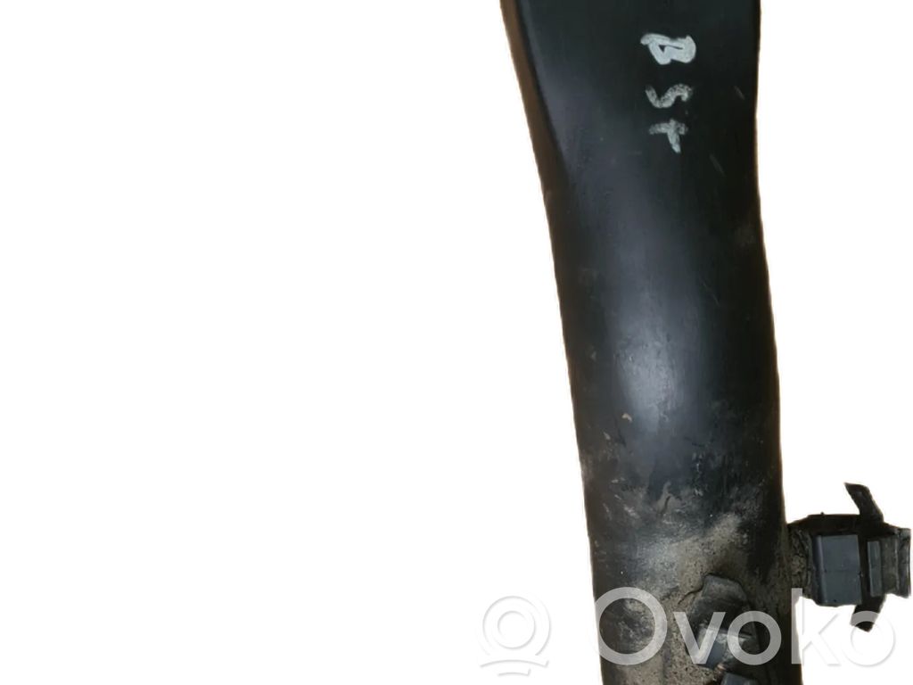 Volkswagen PASSAT B5.5 Intercooler hose/pipe 