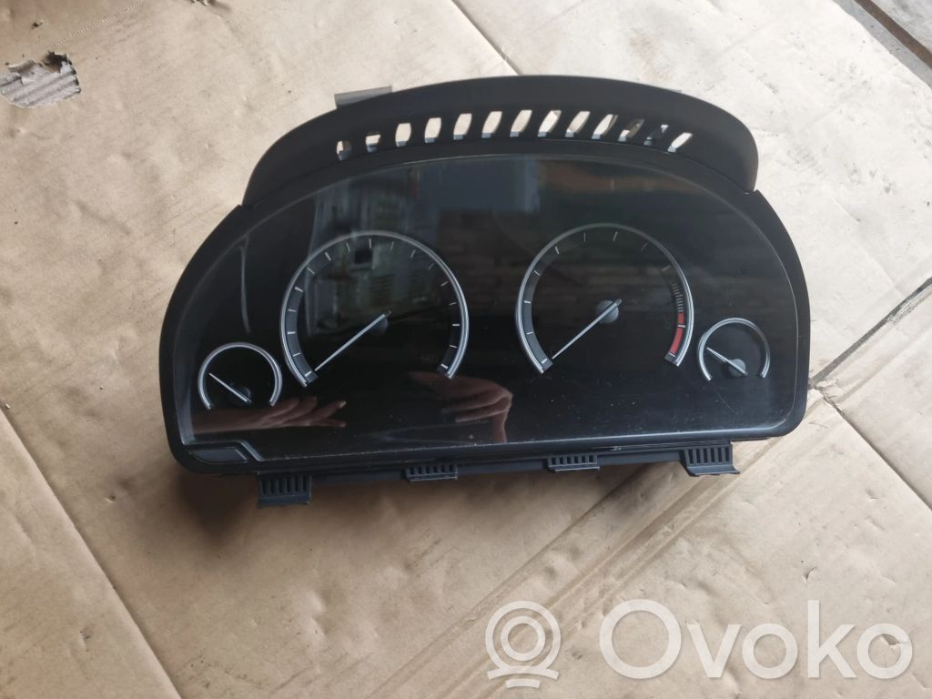 BMW 5 GT F07 Speedometer (instrument cluster) 