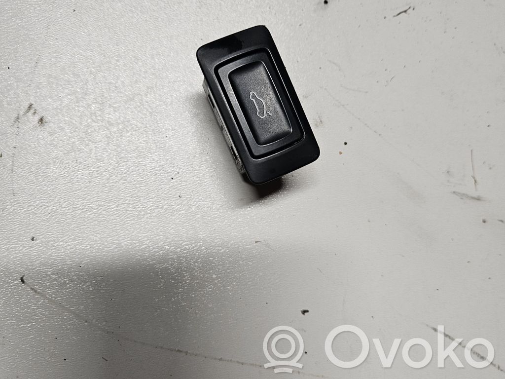 Tailgate/boot open switch button   4G0959831,4G0959831A