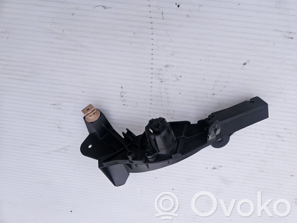 BMW X5 E70 Engine bonnet (hood) release handle 