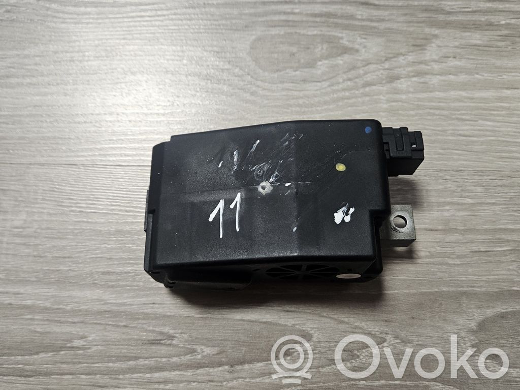 Audi A4 S4 B8 8K Steering wheel lock 