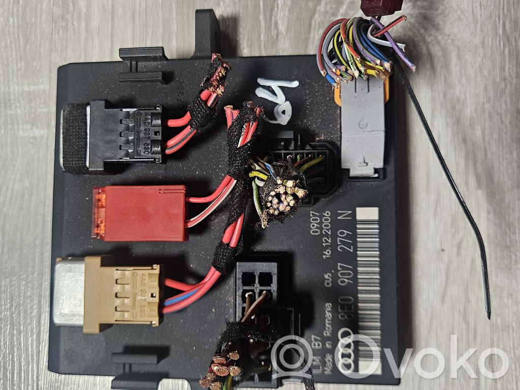 Audi A6 S6 C6 4F Mukavuusmoduuli 