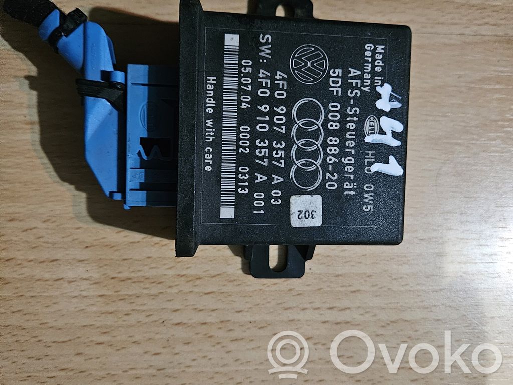Audi A6 S6 C6 4F Šviesų modulis 
