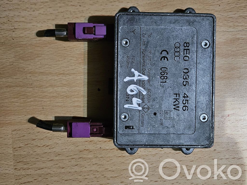 Audi A6 S6 C6 4F Aerial antenna amplifier 